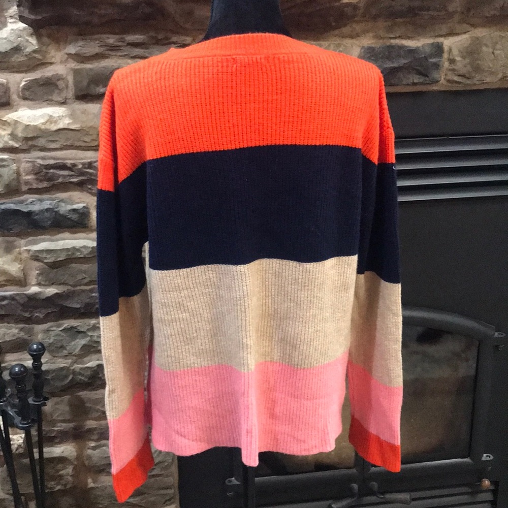 Sweater - Picture 3 of 3